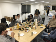 引越し日当日の夜ご飯です。全然終わりませんでした笑