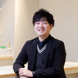 堂谷 駿