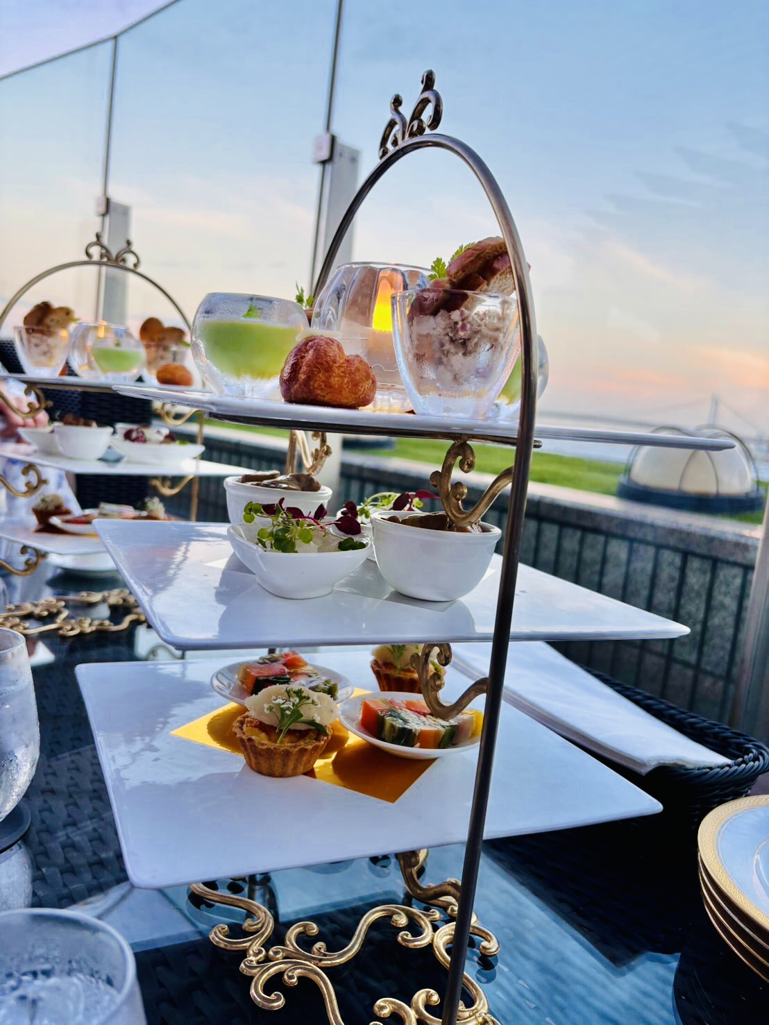 社長メシによる交流。起業家・矢内綾乃と学生が未来を語り合う