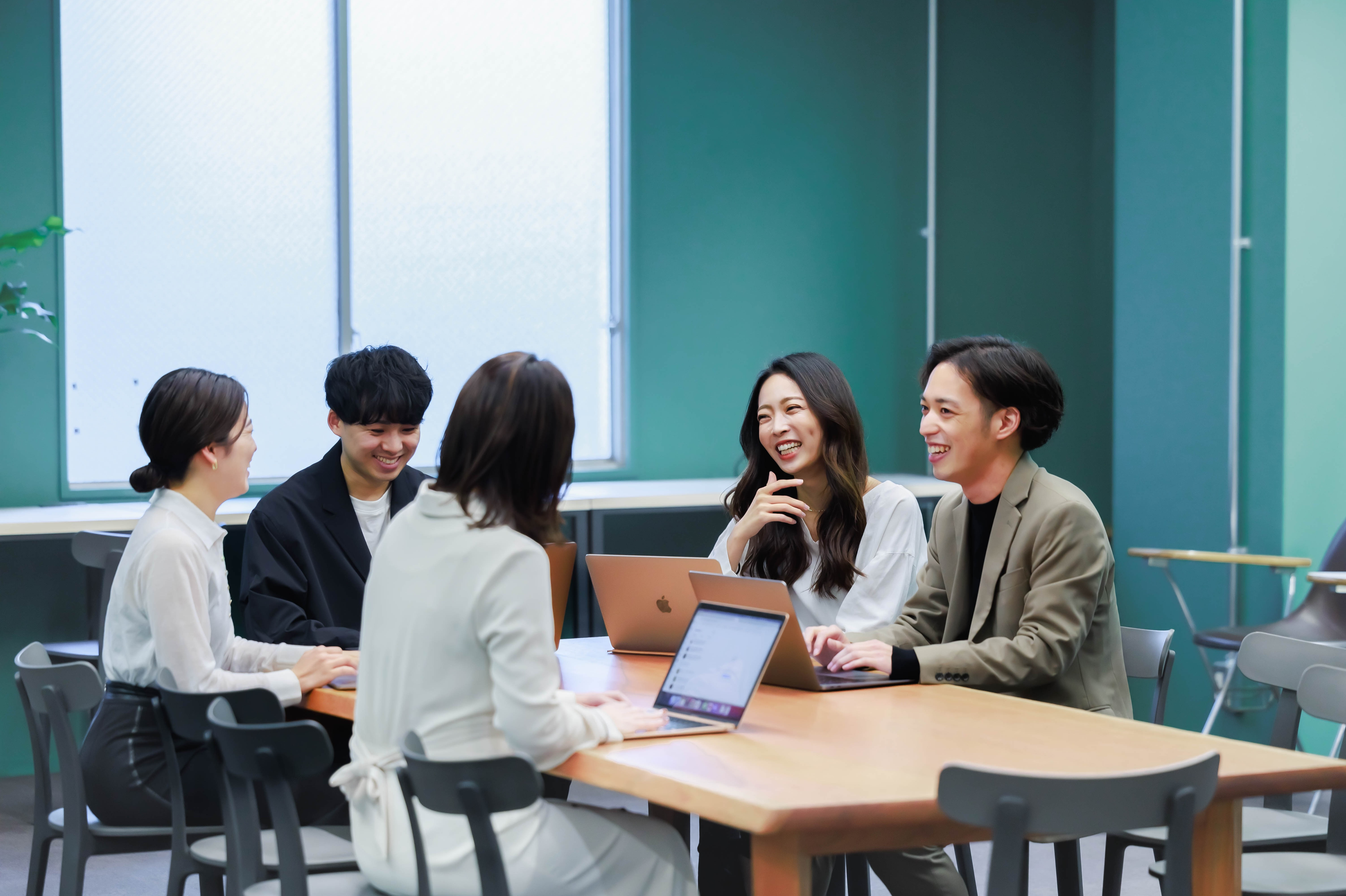 新卒5年目で執行役。実力派CEO直下！本気で事業を動かしたい学生求む