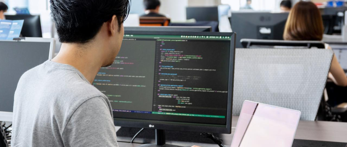 11年目で売上1135億達成！急成長企業のコーポレートIT職を募集 ！