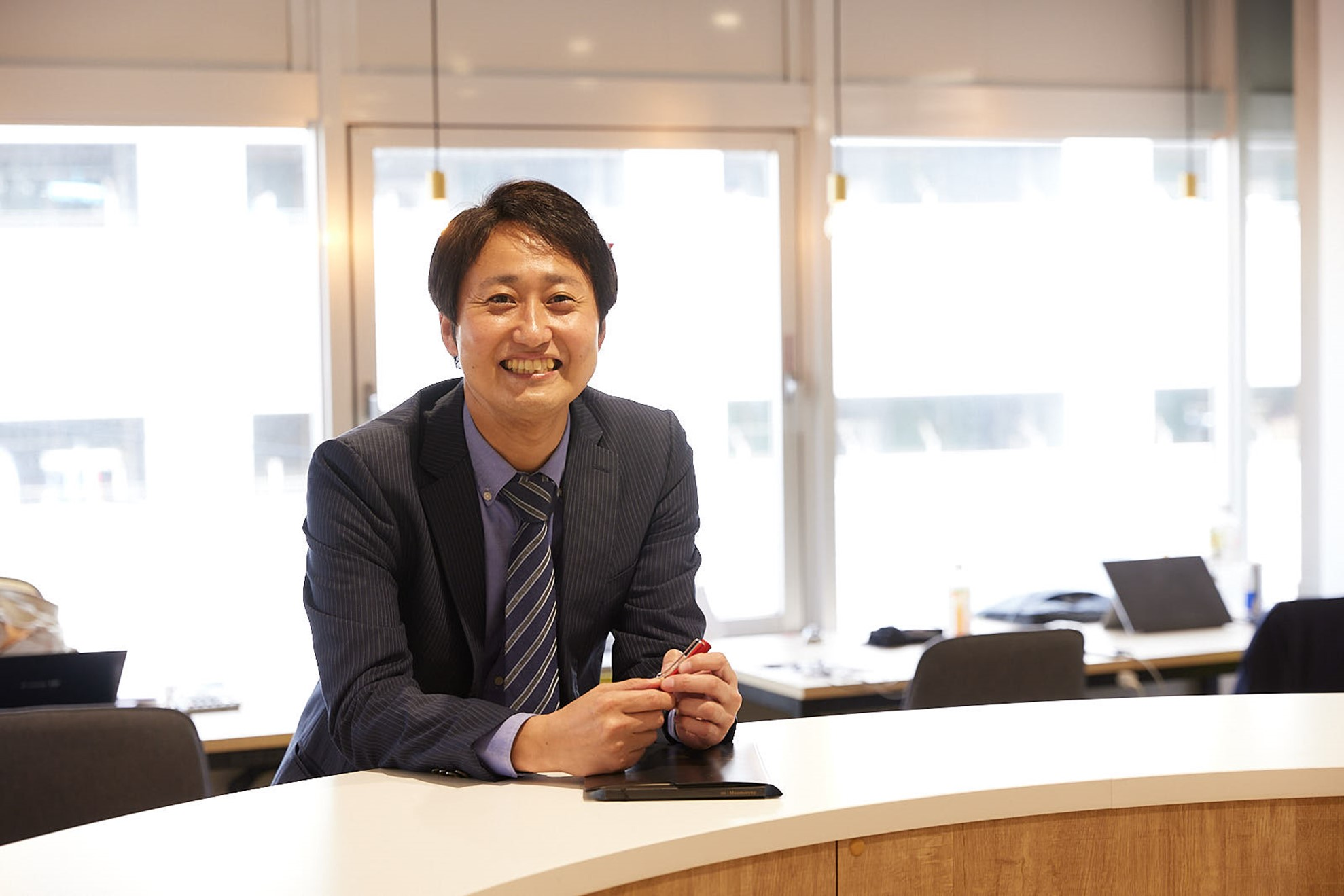 「働く人を“仕事人間”なんて言わせない」NEWONEが目指す未来に、“中途”で携わることの魅力