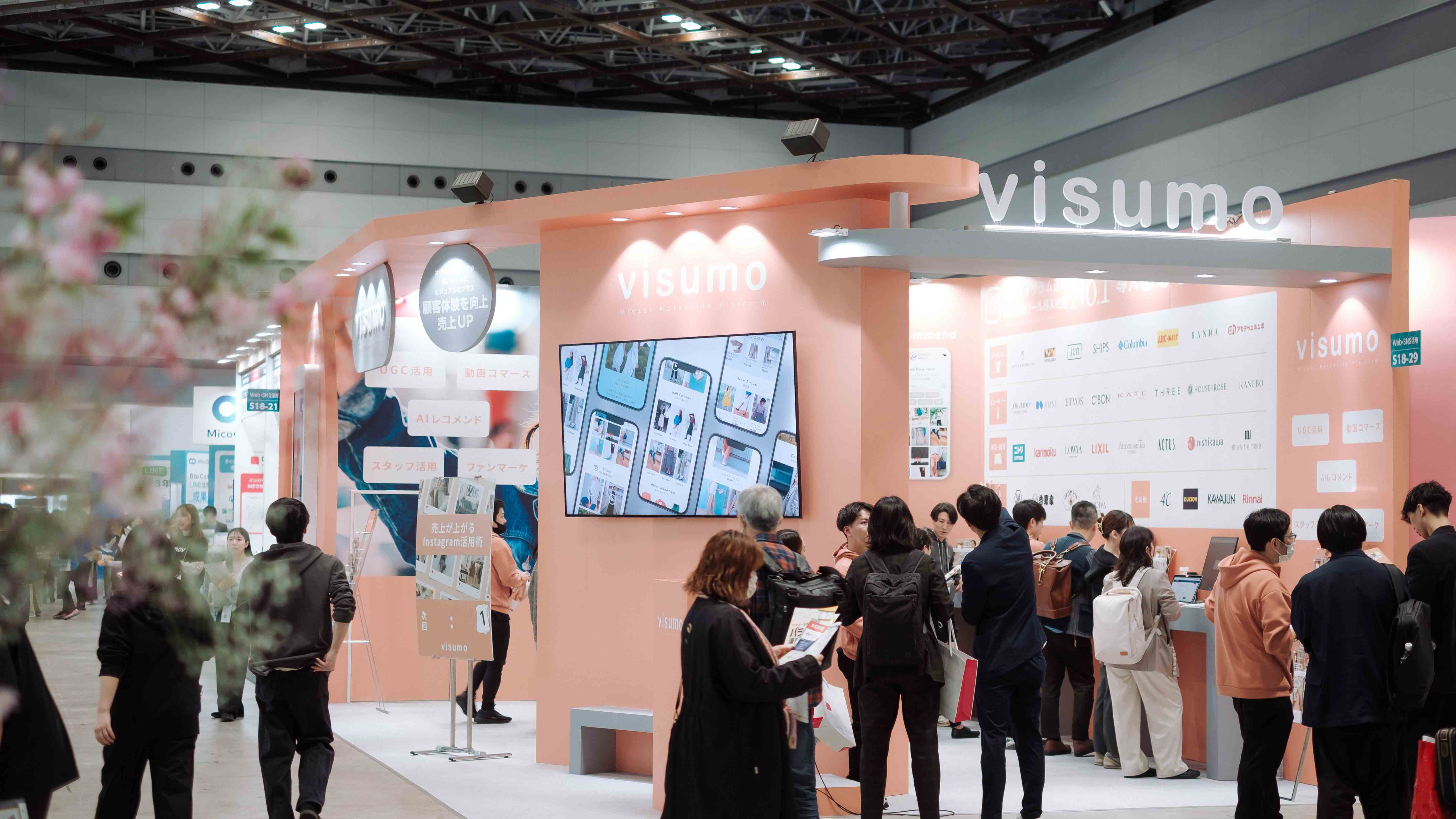 映えるだけじゃなく、伝わるまで。visumoマーケティングチームの見せ方づくりの裏側！