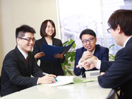 新卒から役職者まで研修を行っています。