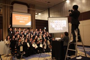 2022年総会の様子です。神戸本社と東京オフィスをリモートで繋ぎ開催しました。