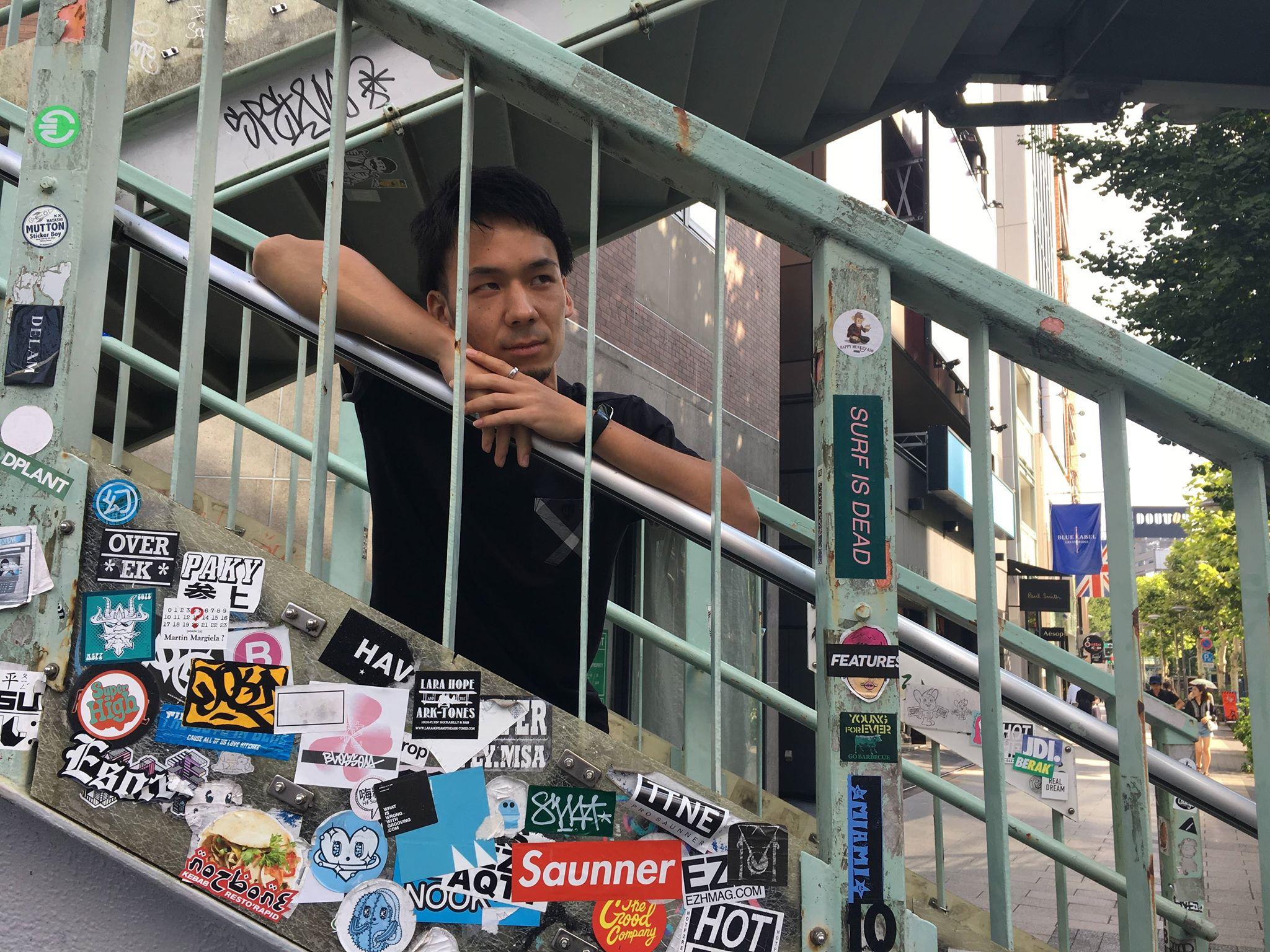 真のグローバルとはアンダースローである：サブマリン齋藤の美学