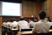 IoT World Conferenceでの講演。立ち見が出るほどの盛況でした