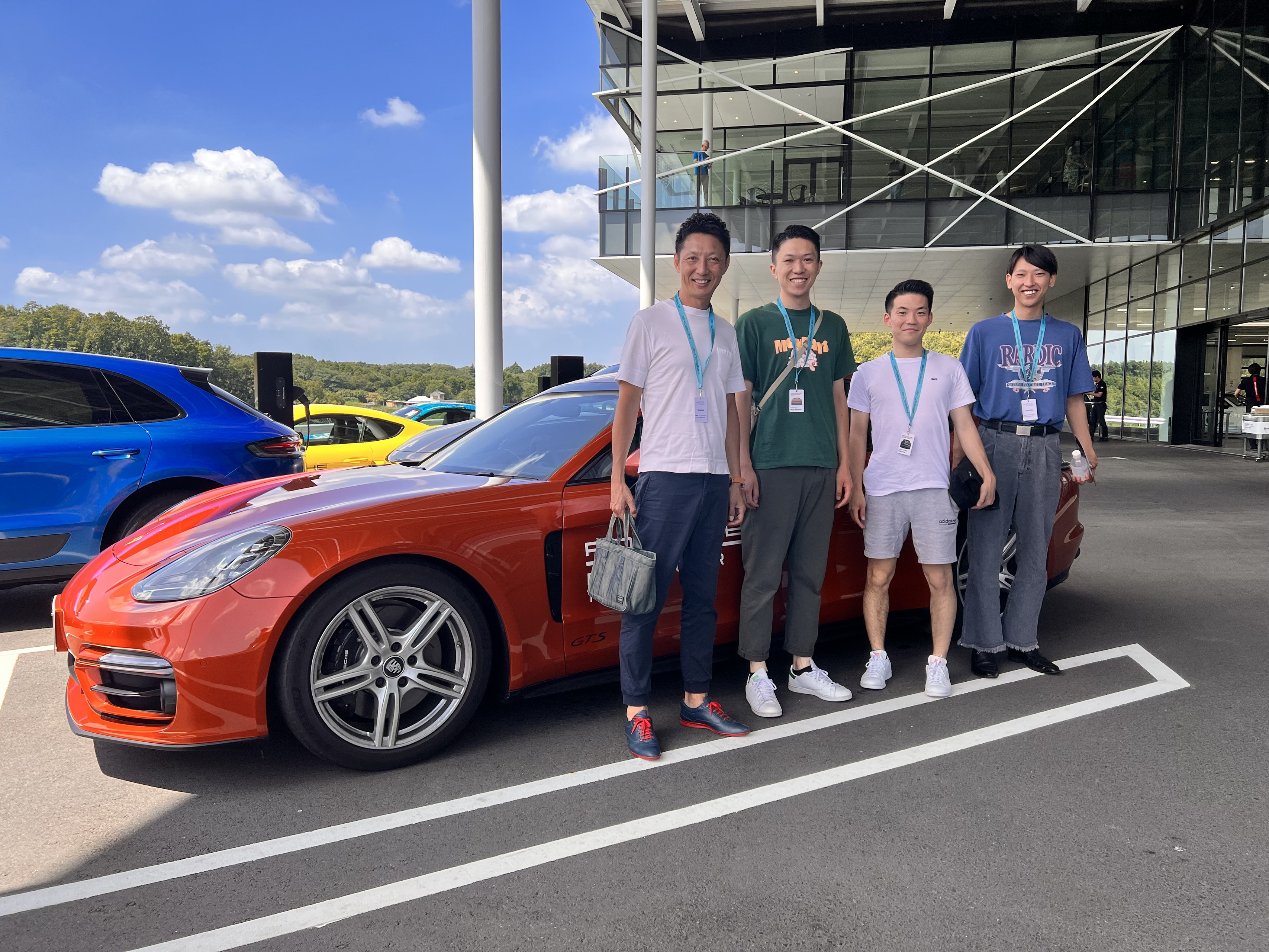 ネクスト・ワン　社員自己紹介！～座間課長～