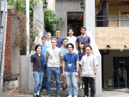 外国人メンバーも含めて国際色豊かなチーム編成