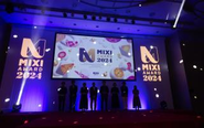 年に一度「MIXI AWARD」を開催。称賛と表彰のカルチャーをMIXIは大切にしています。