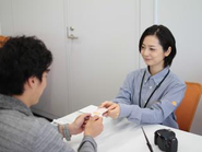飛び込みもテレアポもなし。目の前のお客様に集中し、変化を楽しめる仲間を求めています。