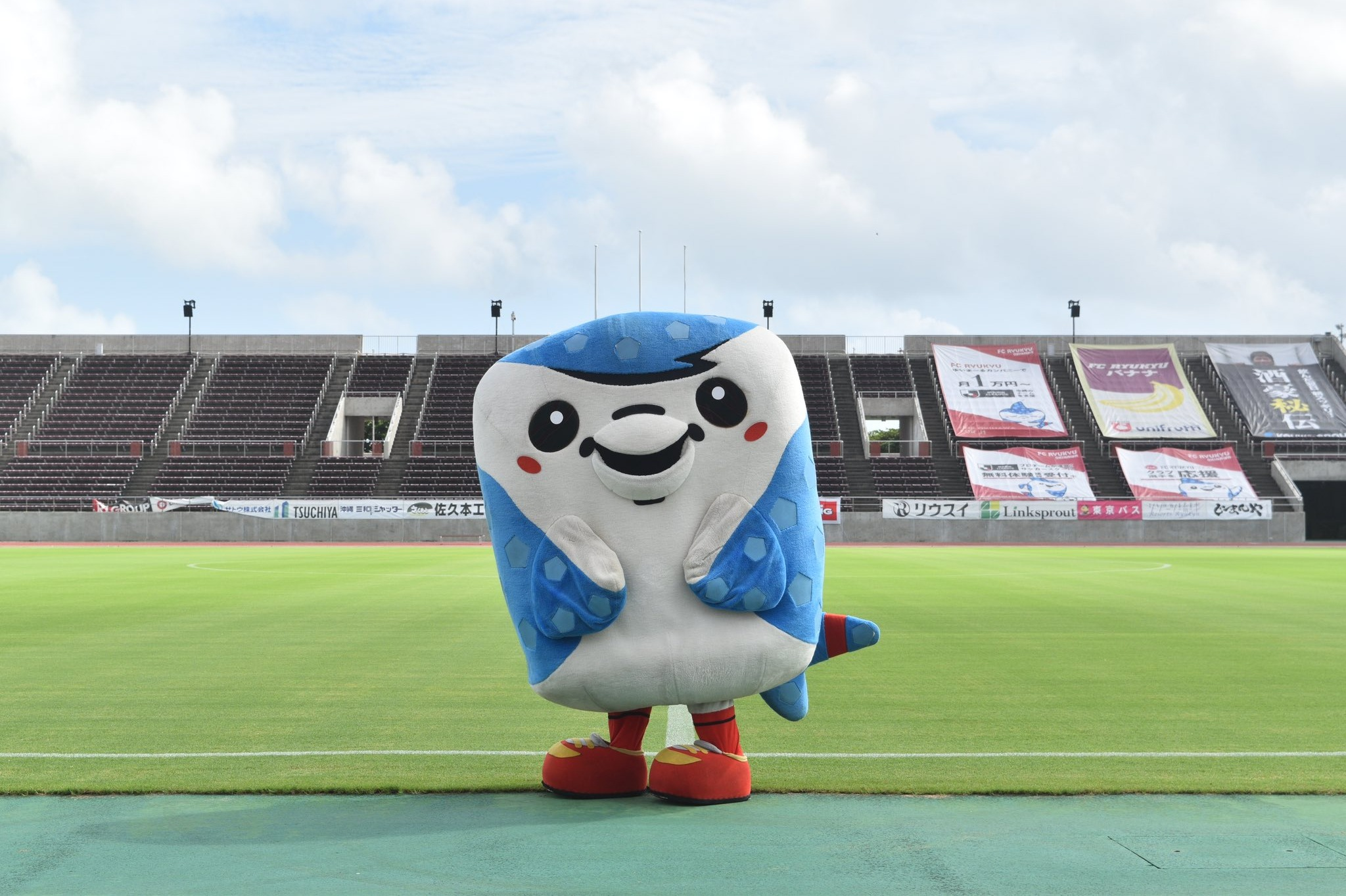 世界一面白いサッカークラブ・FC琉球のグッズ制作スタッフをWanted！