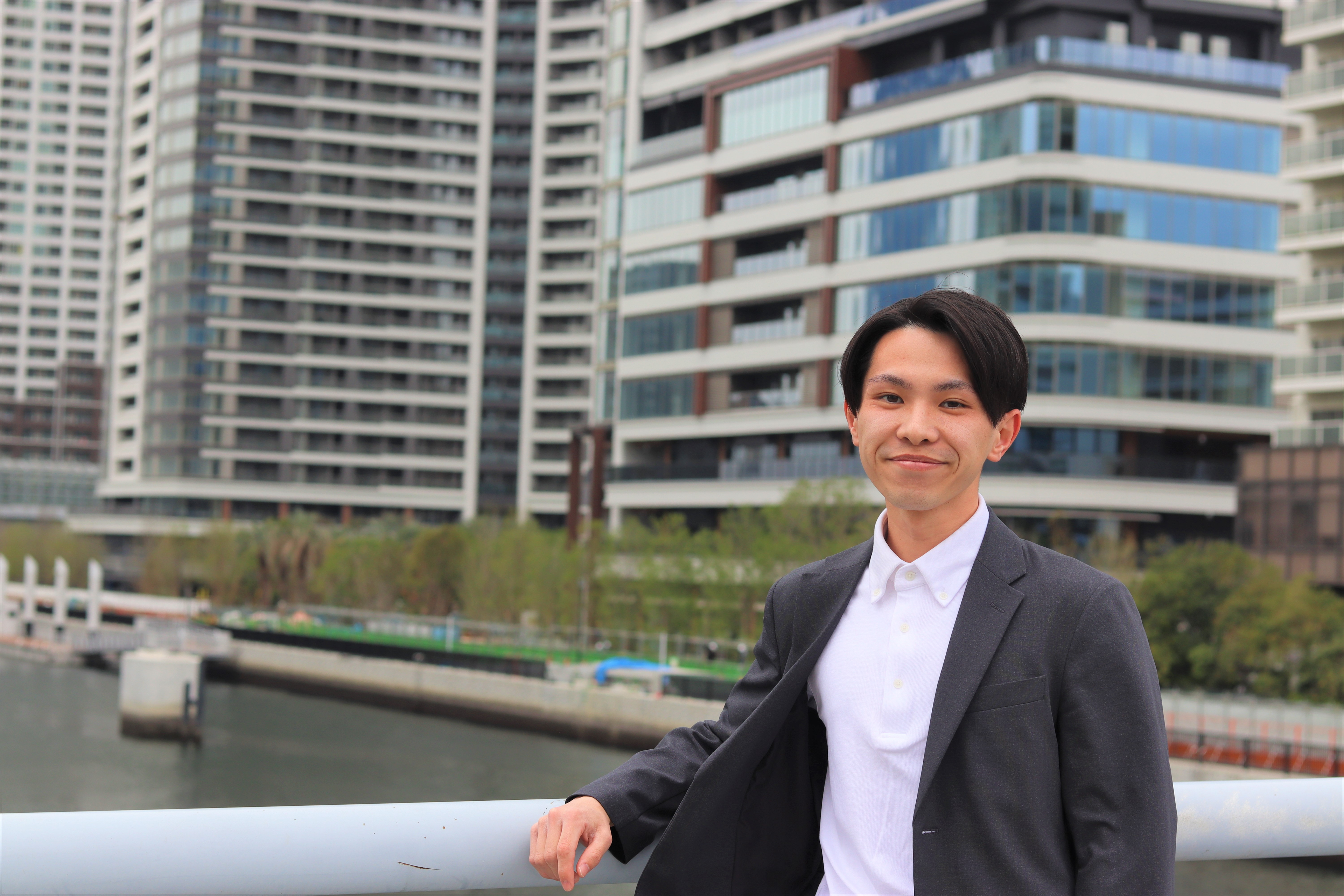 常に考え続け、行動する【23新卒自己紹介ブログリレー】