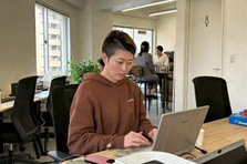 新たな挑戦を今こそ始めよう！夢に向かって、自信の一歩を踏み出す時！