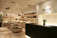 六本木の東京ミッドタウンにあるワイス・ワイス トゥールス店