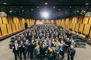 会社を成長させるのではなく、自分たちが成長することで会社が大きくなっていきます！