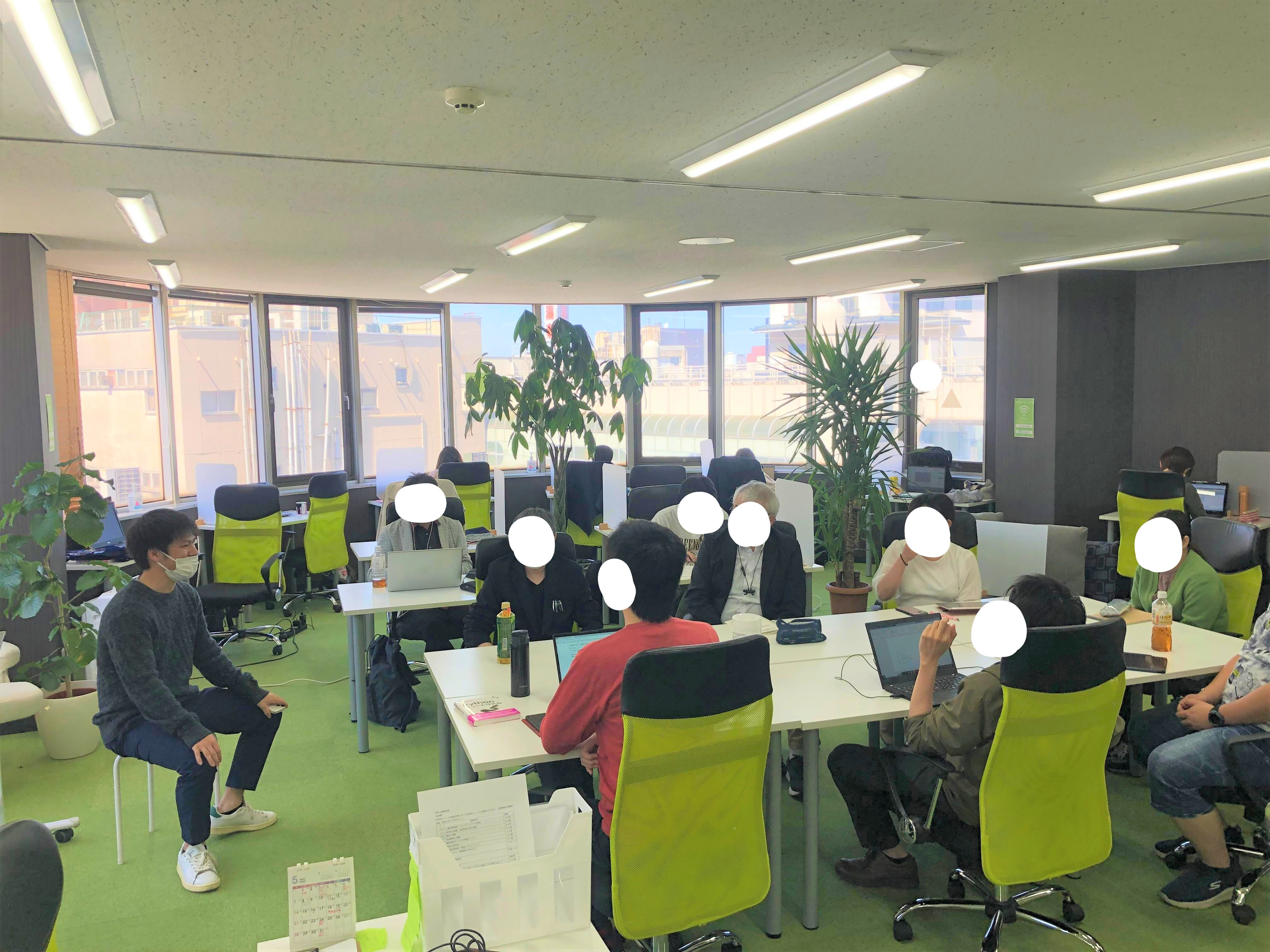 明るくフレッシュな新スタッフ、芳田さん