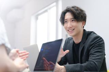 長期インターン｜AI×クリエイティブで市場価値を高めませんか？