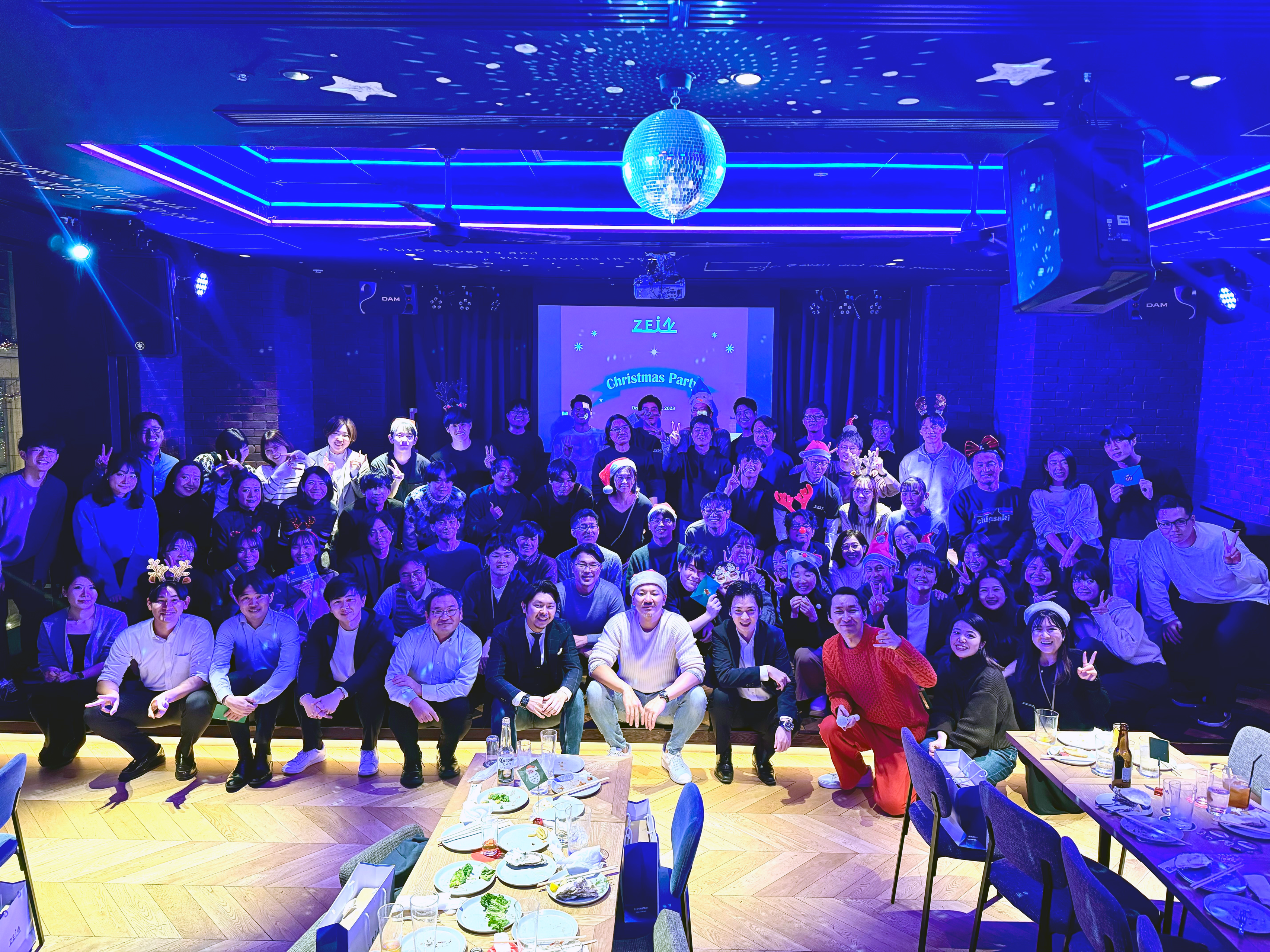 クリスマスパーティー2019 サイン入り写真 あげつち商店街クリスマスパーティー2019参戦記 | ともナナの