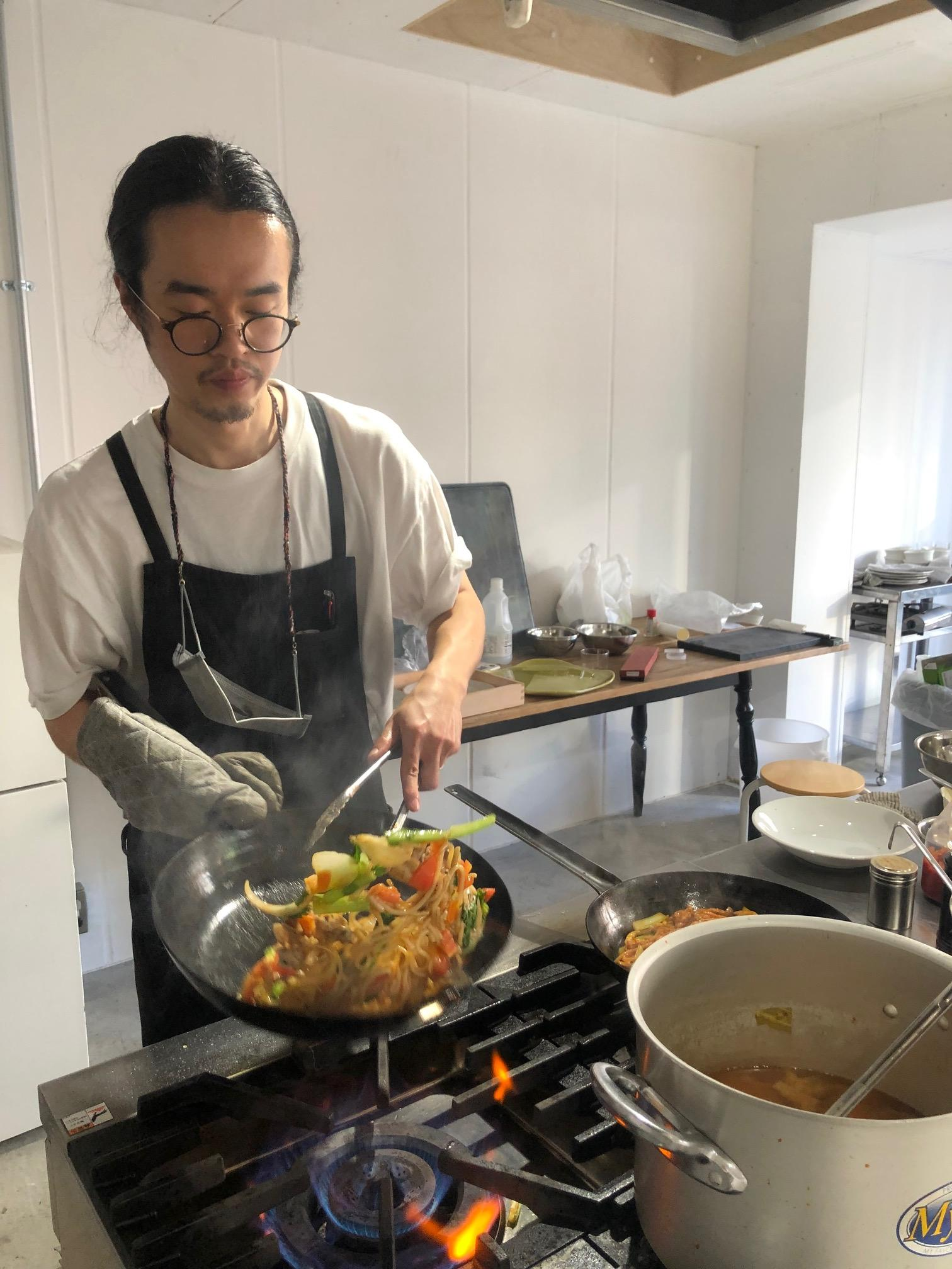 釜浅商店の給食