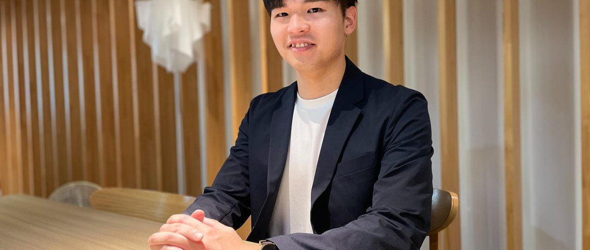 現場に耳を傾け、共に解決策をつくる。聞く力から始めるITコンサルタントの道