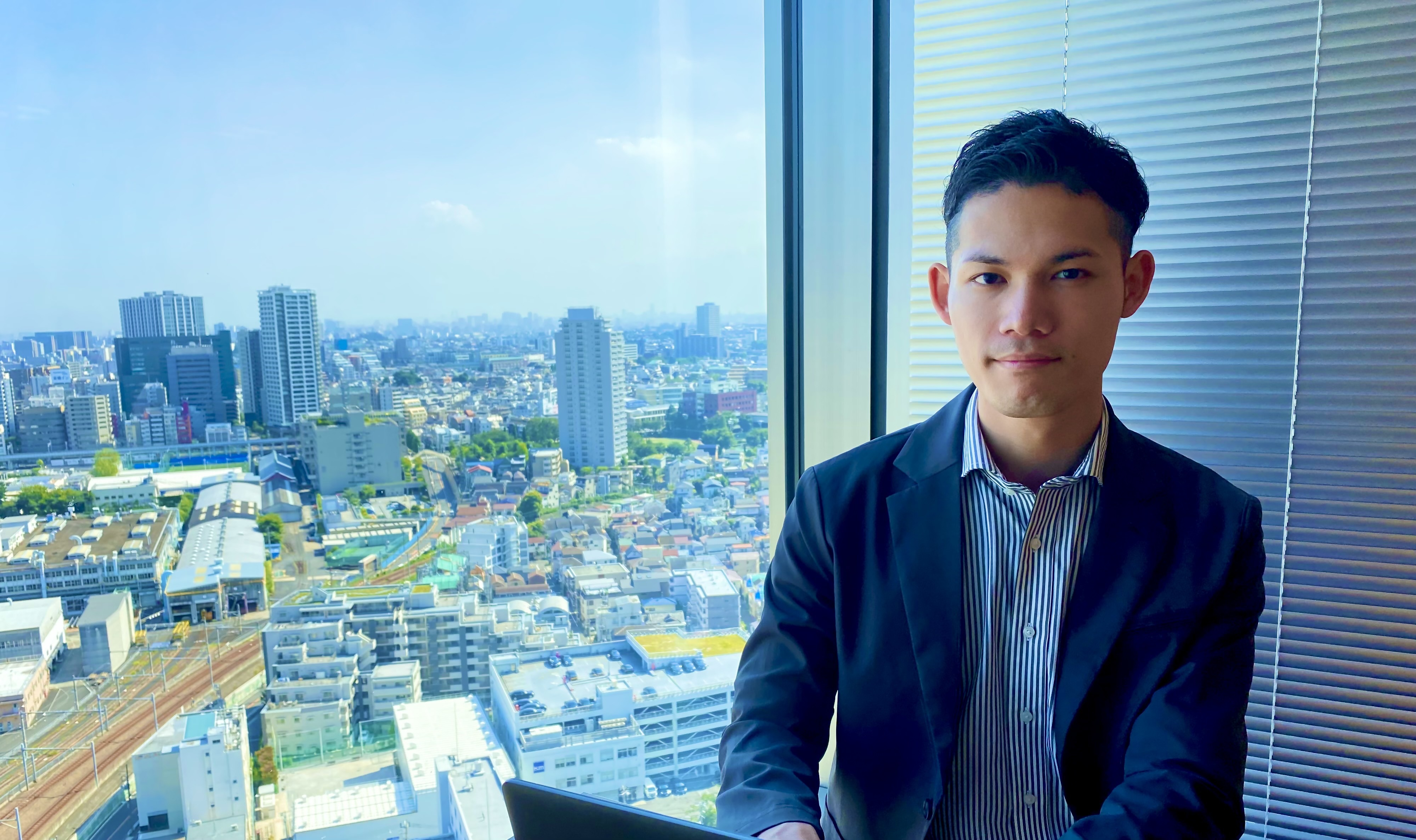 社員インタビュー＃1【新卒4年目で部長に抜擢】“事業を伸ばす”上で最も重要な要素とは？