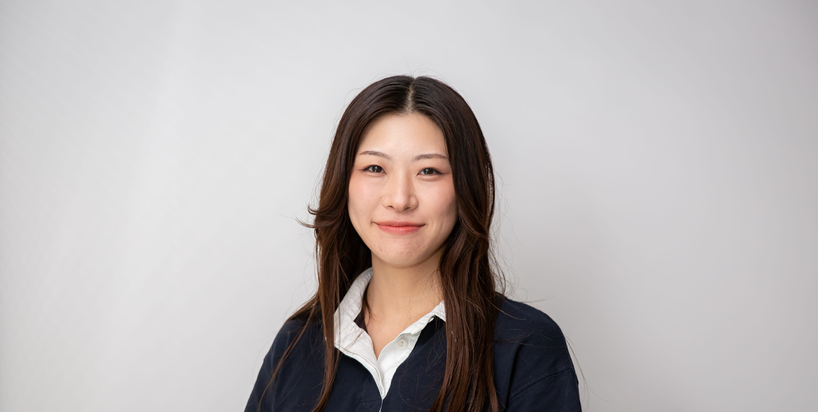 【社員インタビュー #02】薬剤師×営業 自ら切り拓くキャリア