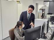 先輩社員が丁寧に教えます。