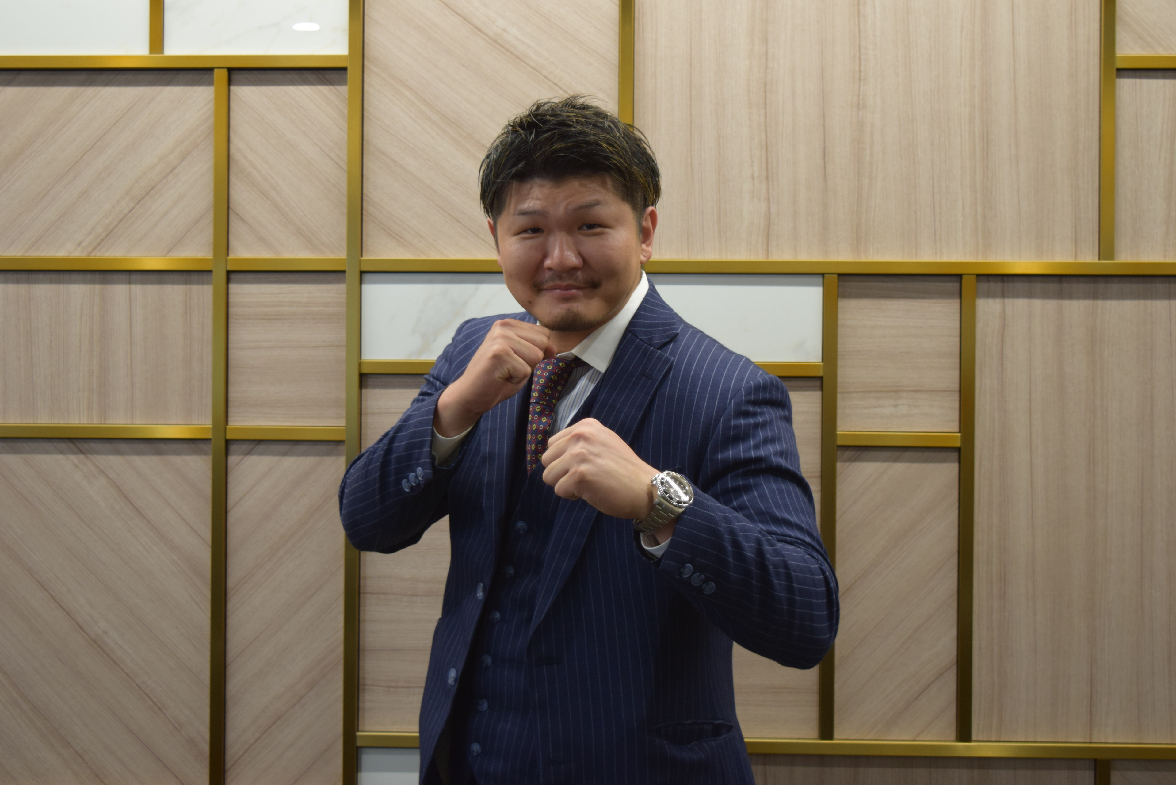 失敗と挫折の連続から這い上がり続ける壮絶な人生。社長に今までとこれからを聞いてみた。