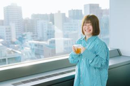 日本にある本社は、目黒川が真下に見える見晴らしの良い好立地！桜の季節は全国的に有名な桜並木を混雑気にせず楽しむことができます🌸・*.✿