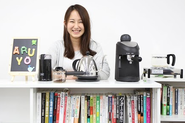 エンジニア部屋併設の専用コーヒースタンド