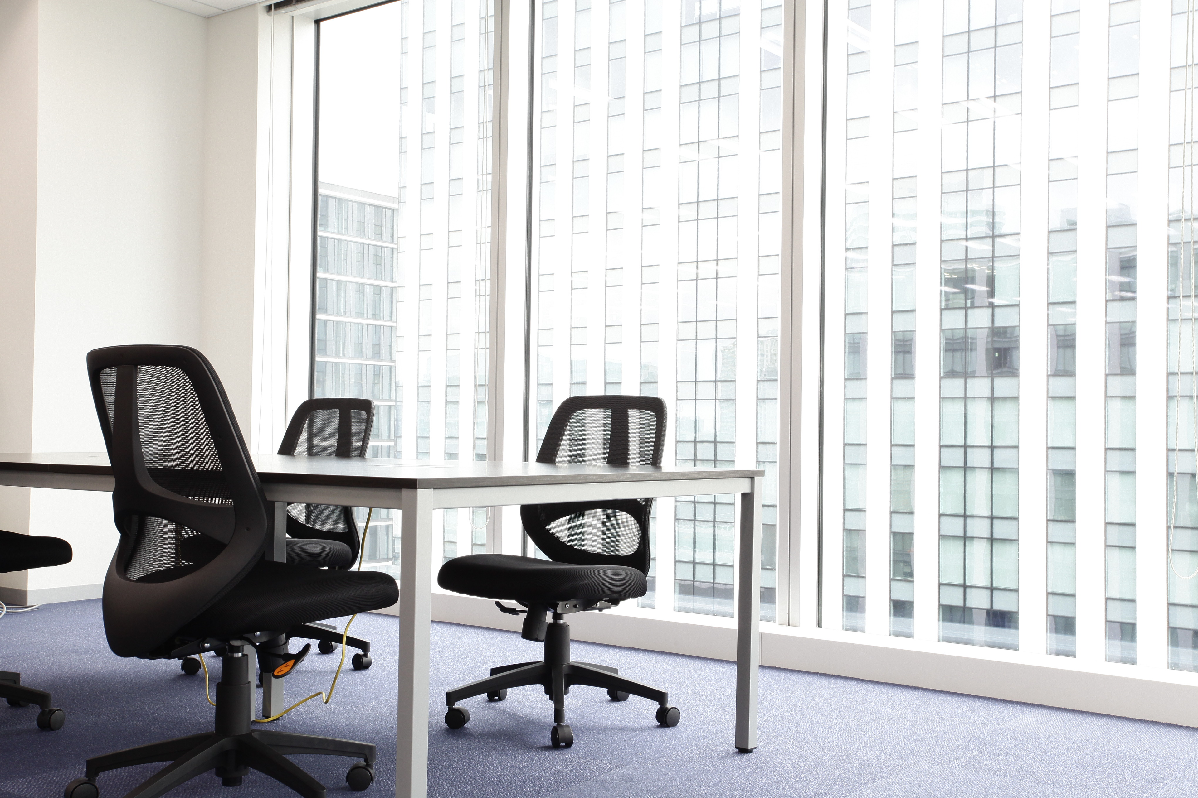 Flat Holdings株式会社、みなとみらいにオフィス移転しました