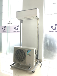 アプリと連動したIoTエアコン（室内機と室外機）