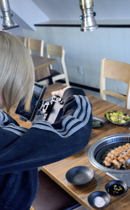 お店の韓国料理の撮影風景