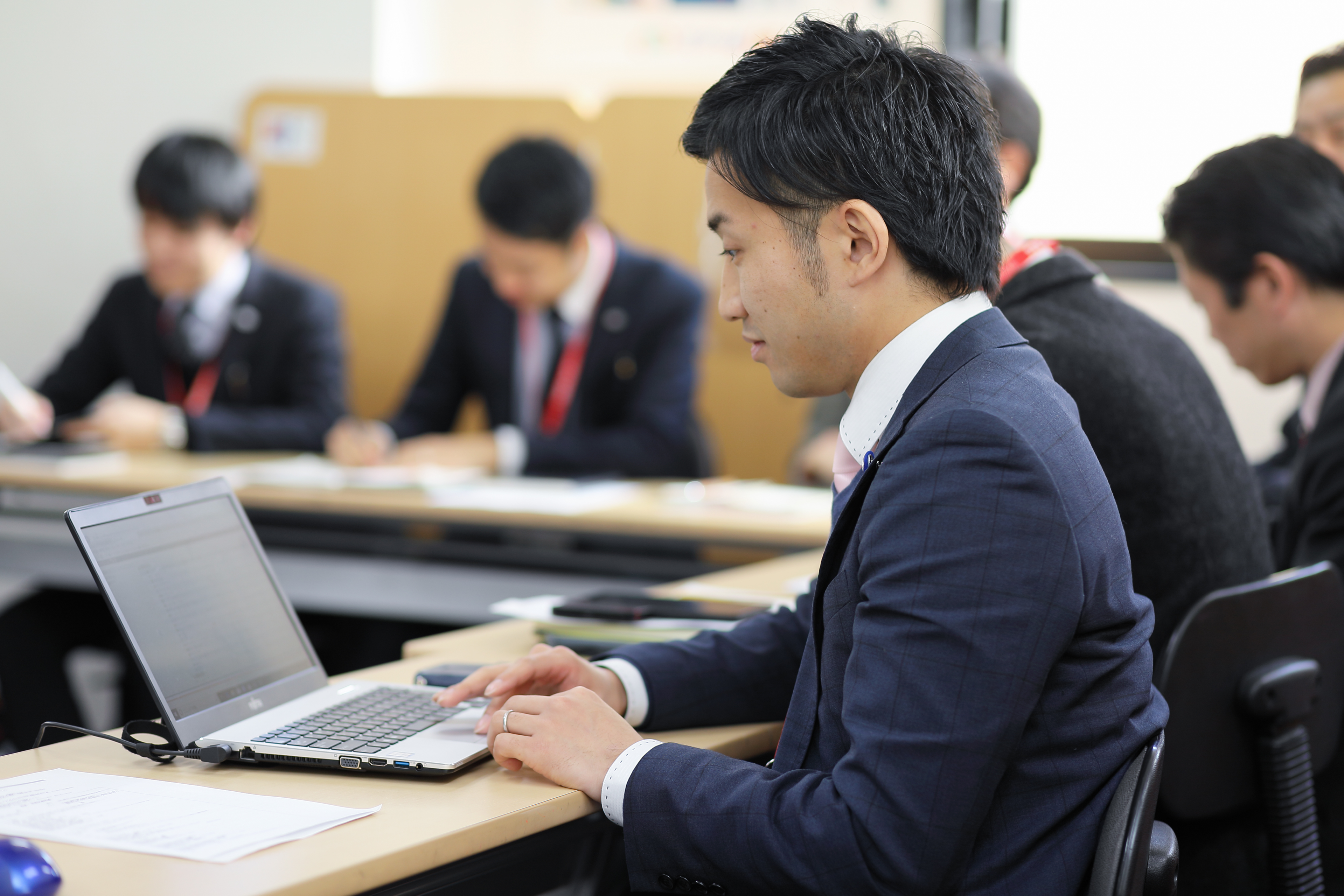 スクールＩＥの教室長を支える部署とは？ブランドの質を高め、時代の変化を捉える