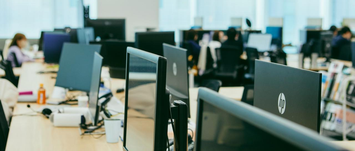 クリエイティブでユーザーを惹きつける、デザイナー責任者募集！