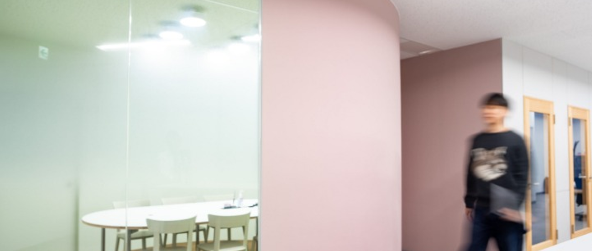 テクノロジーで不動産の新しい働き方をリードするWebディレクター募集!!