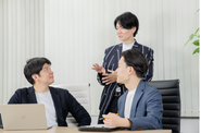 経営者の真のパートナーとして。組織の課題を深く理解し、共に解決策を見出します。
