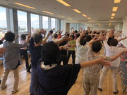 シニアの方々へのダンス指導