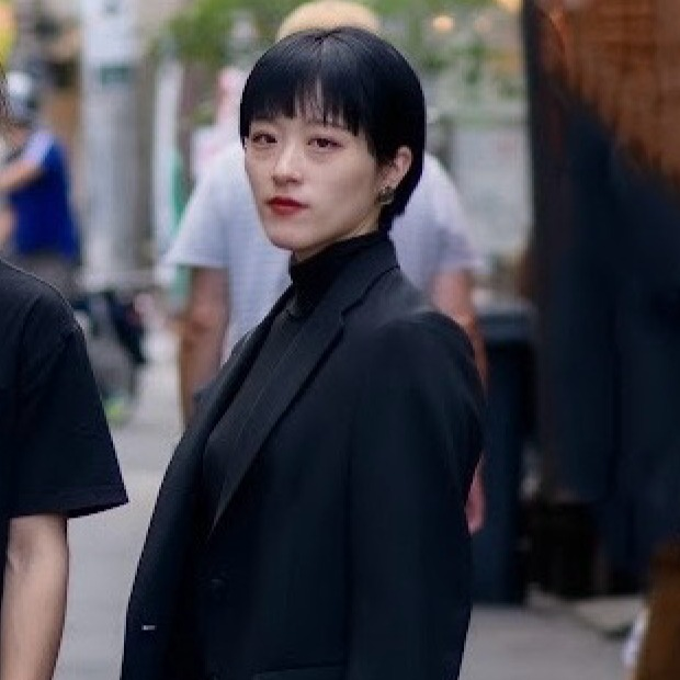 小野塚 彩芽