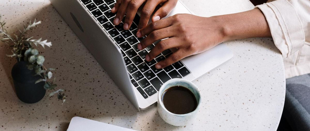 柔軟な働き方と最新技術！Swiftエンジニアとしてキャリアアップしませんか