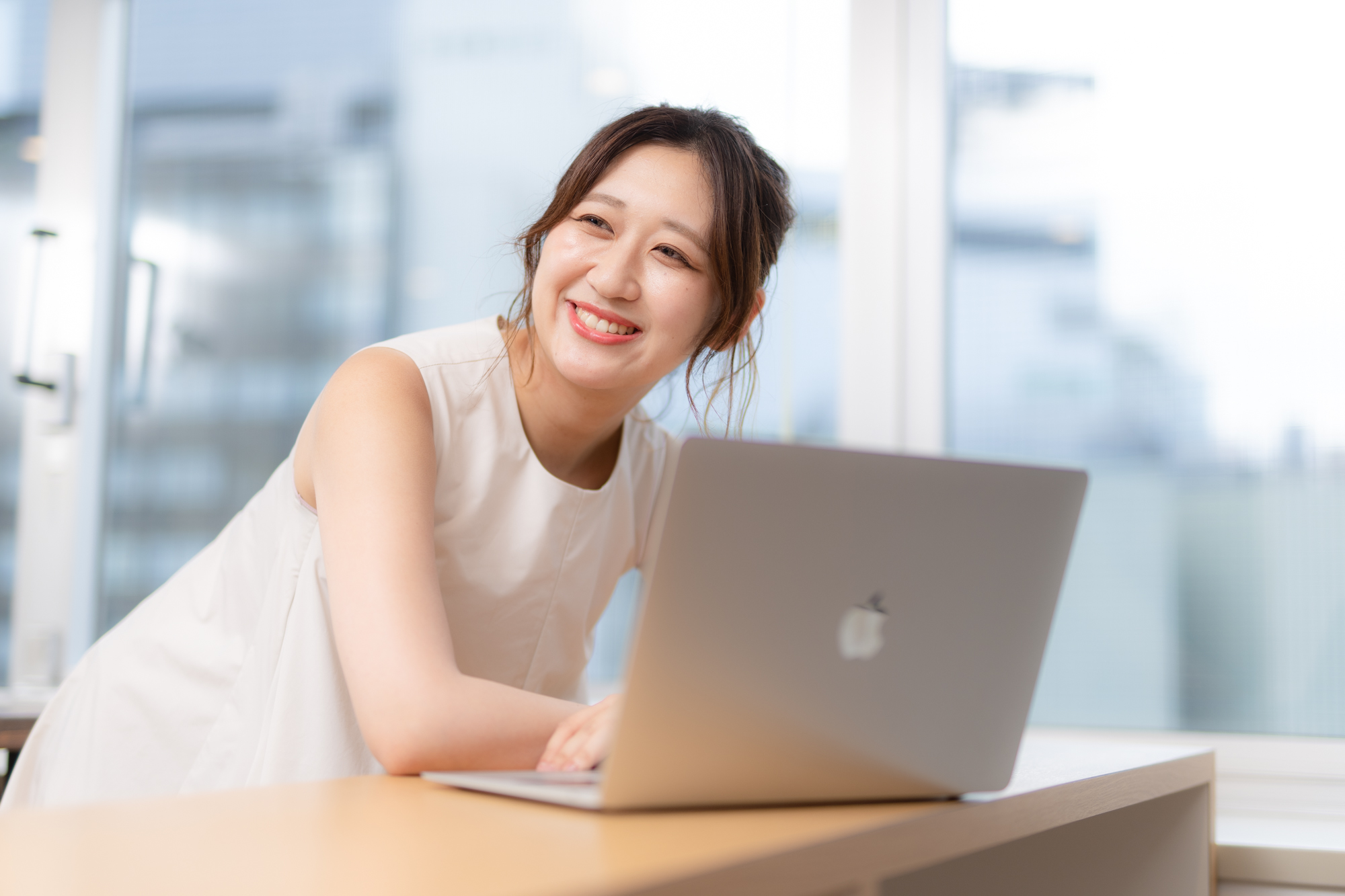 顧客と向き合うのではなく、同じものを見る。お客様の成功を目指すことがAUCスタイル