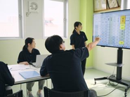 皆で議論して、良い方法を検討します