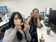 ネイル・髪型自由