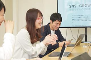 チームで気軽に相談ができる環境です！