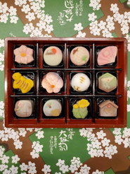 2021年年末販売のお正月用上生菓子。