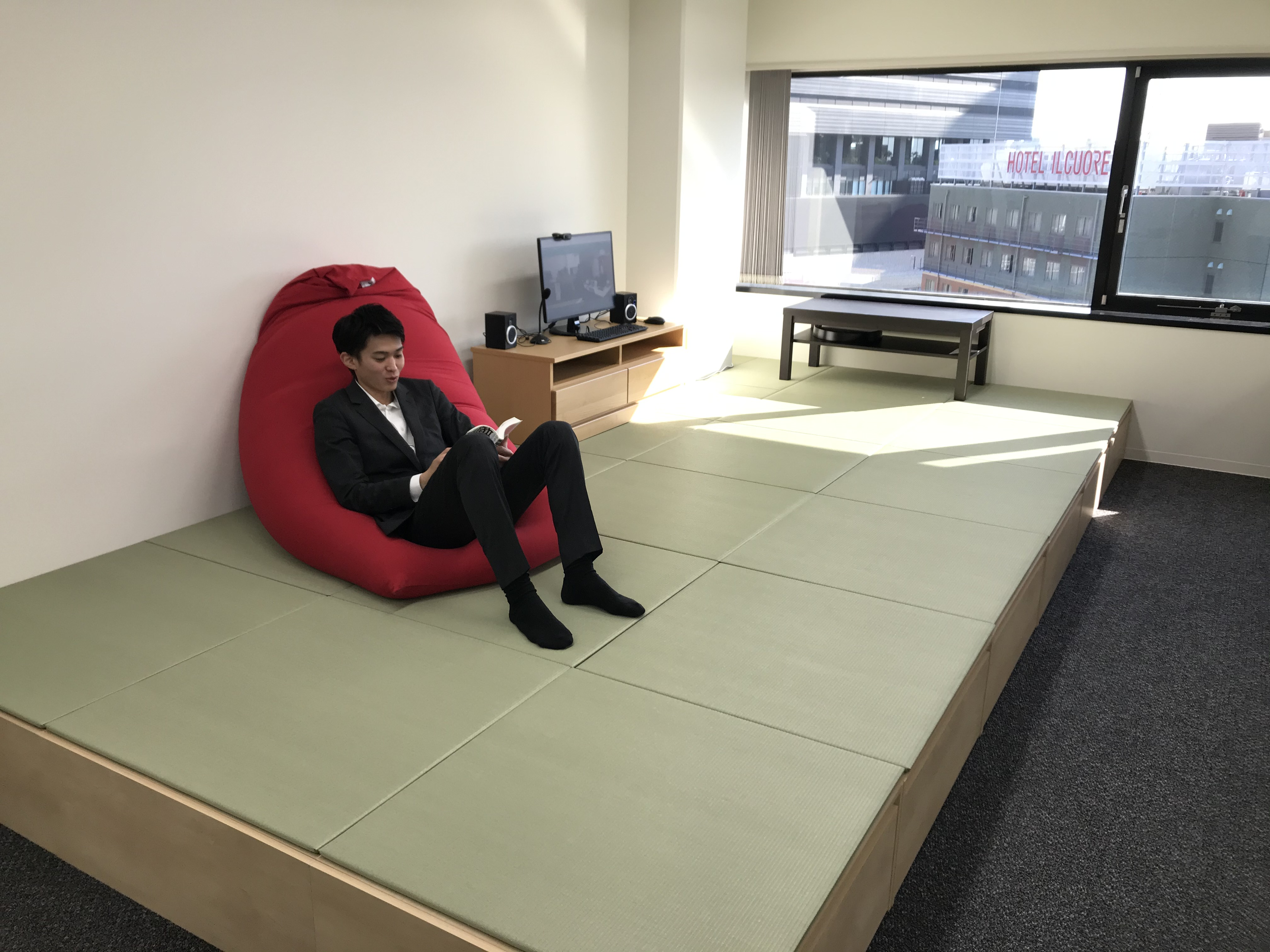 入社3年目の先輩に1日密着してみました！