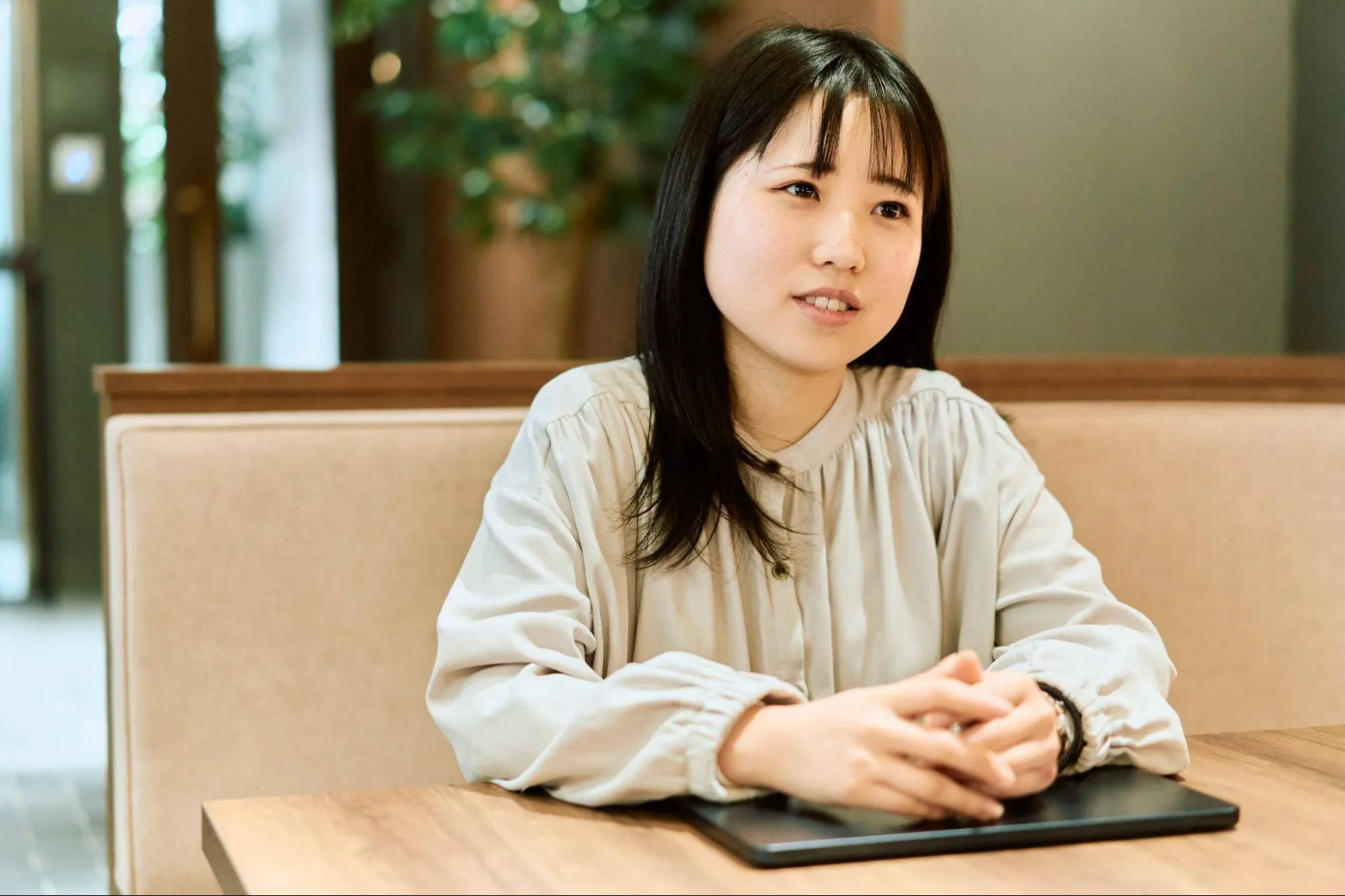 EVeM初の新卒社員！ AIデザイナーとして開花した新たな才能