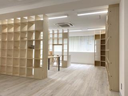 かいなでは、可能な限りエンドユーザーに質の良い買い物をしていただけるよう 例えばショールームであれば、実際に商品を見ていただくなどの 良い買い物ができるような仕組み、デザインやコーディングを行っています。