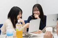 仕事中の風景です！